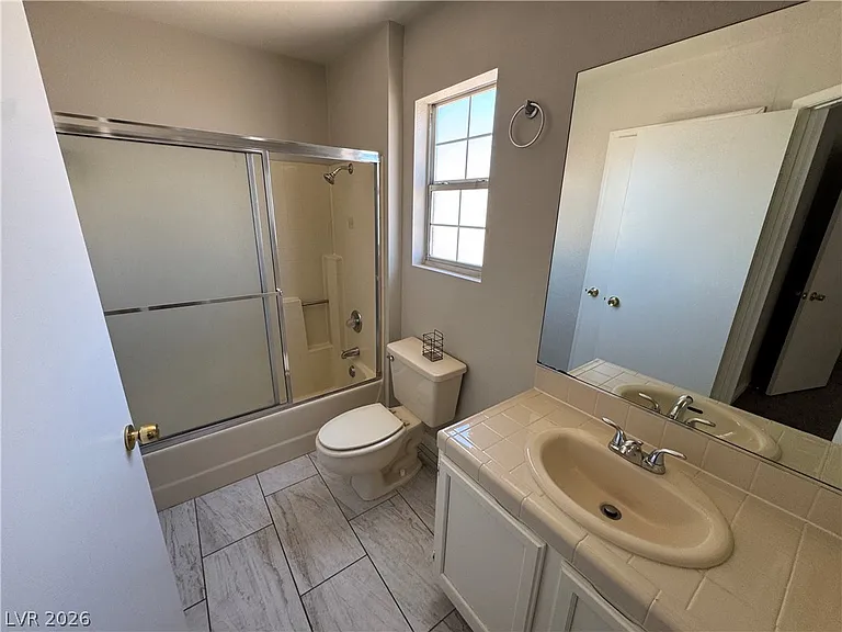 8653 Freeport Ln — Photo 16