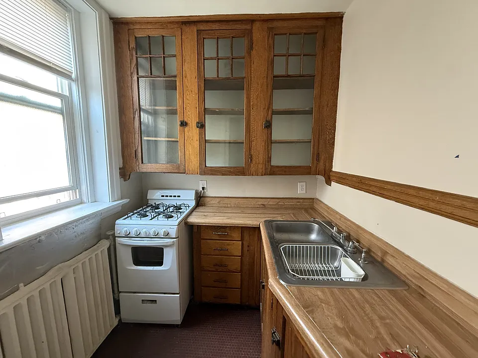 28-30 Park Ave #7