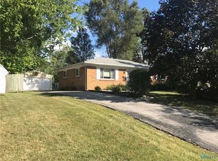 155 Lexington Ave, Waterville, OH 43566