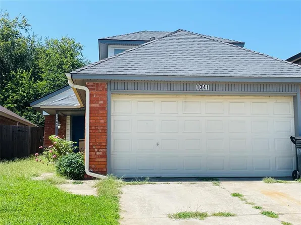 1341 White Oak Rd, Moore, OK 73160