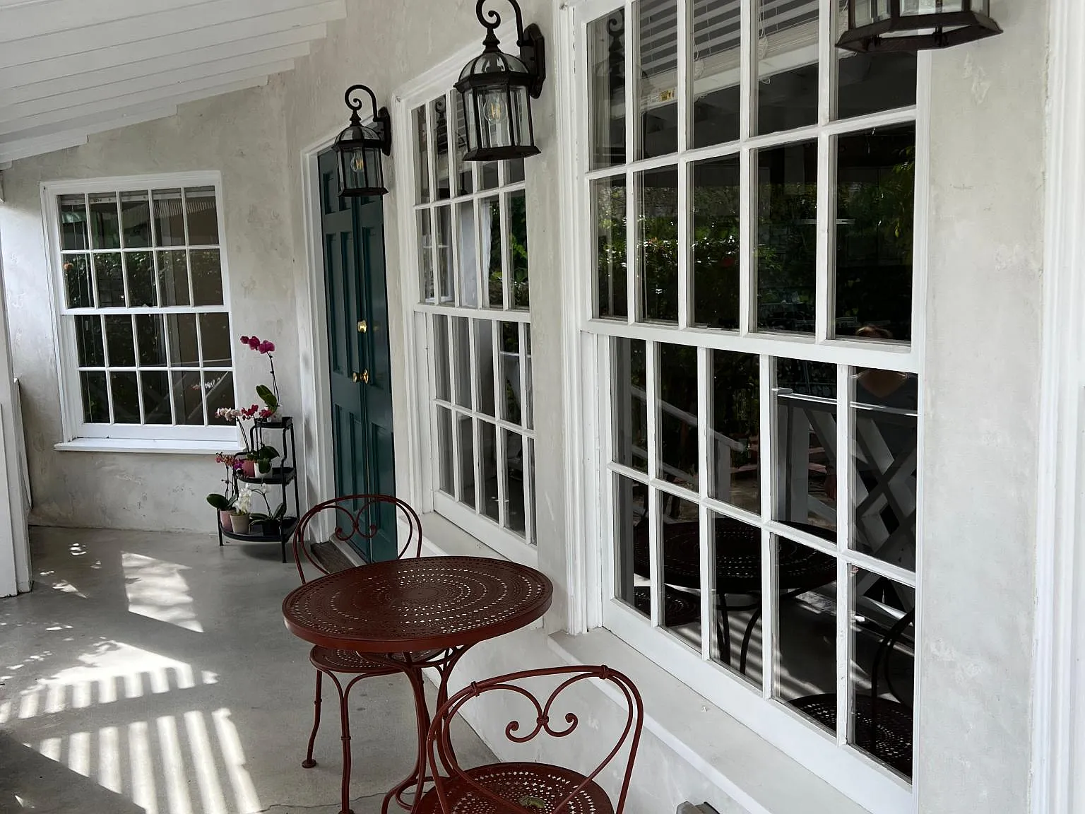 2 bed, 1000 sqft, $3,995 — Photo 3