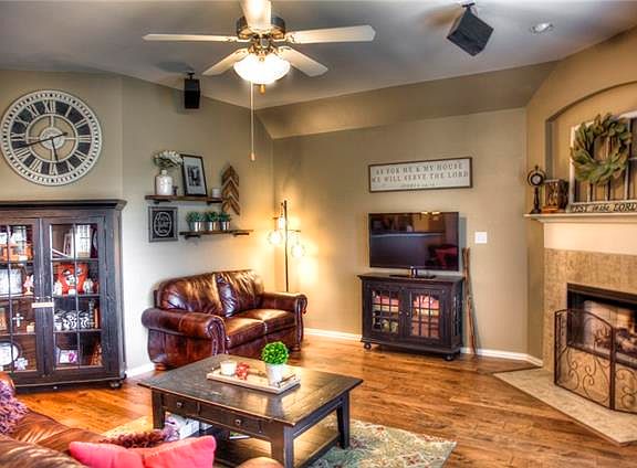 5th image of 12764 Connemara Ln