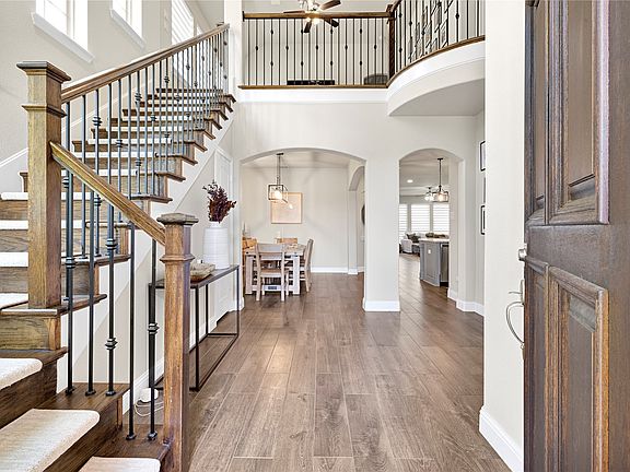 4th image of 4528 Oriel Ln