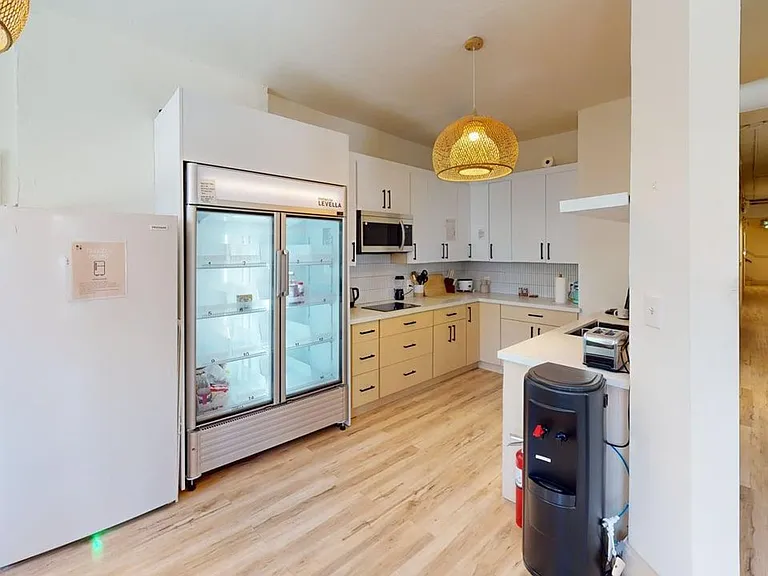 225 Ellis St #4 — Photo 2