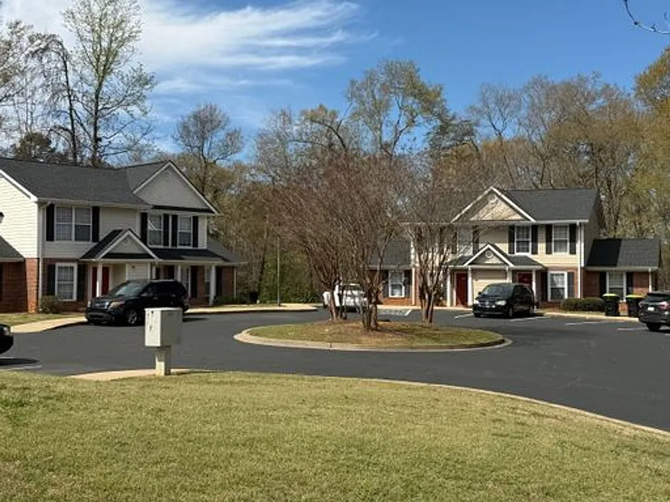 Creekside Retreat Townhomes