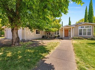 501 Carter Ln, Ashland, OR 97520