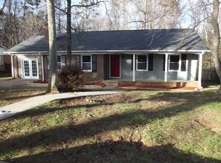 3204 Morning Dew Rd, Greensboro, NC 27407