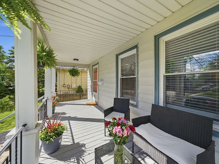 42 Spring Valley Ave — Photo 30