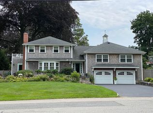 63 Chapin Rd, Barrington, RI 02806