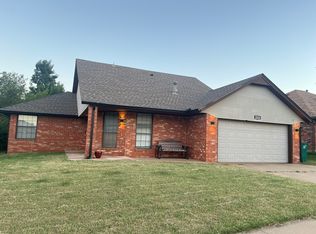 1316 NW 184th St #1, Edmond, OK 73012