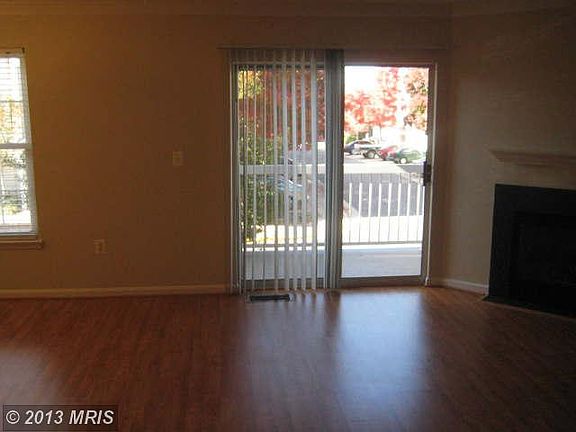 4th image of 12908 Fair Briar Ln