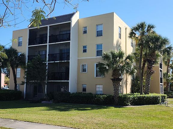 2nd image of 8005 Lake Dr APT 201
