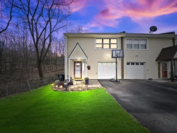 56 Fitzgerald Court, Monroe, NY 10950