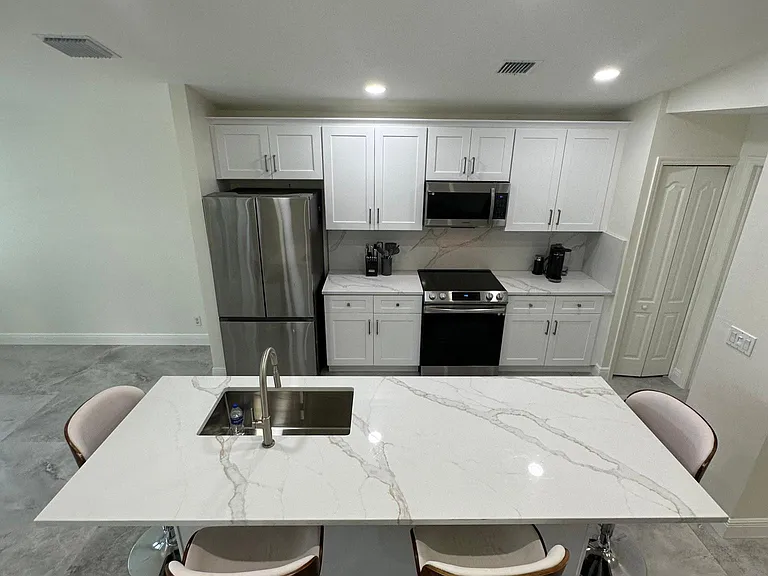9281 Lanthorn Way — Photo 6