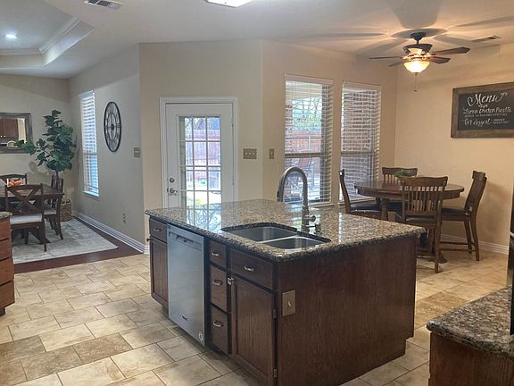 4th image of 1508 Circle Ln