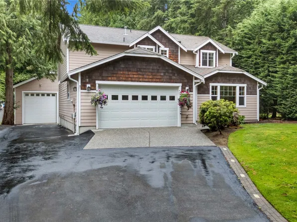 8305 317th Place NW, Stanwood, WA 98292