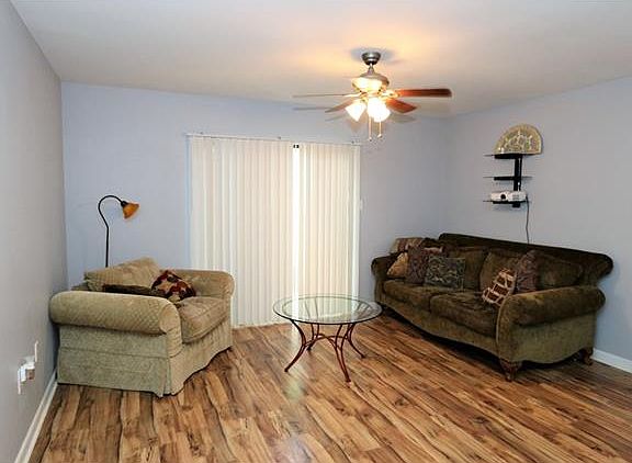 4th image of 235 10th St #235
