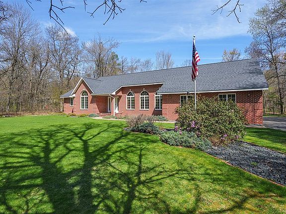 3rd image of 3120 E Cedar Road