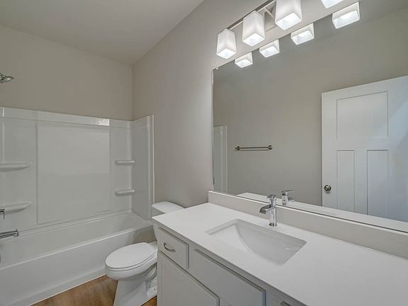 7th image of this home