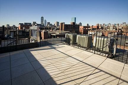3rd image of 656 Massachusetts Ave APT 6