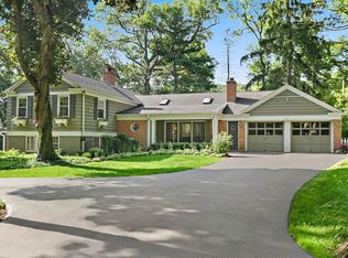 601 Brookside Rd, North Barrington, IL 60010