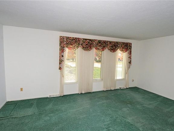 5th image of 6815 Paula Dr