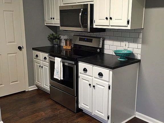 New stainless appliances 