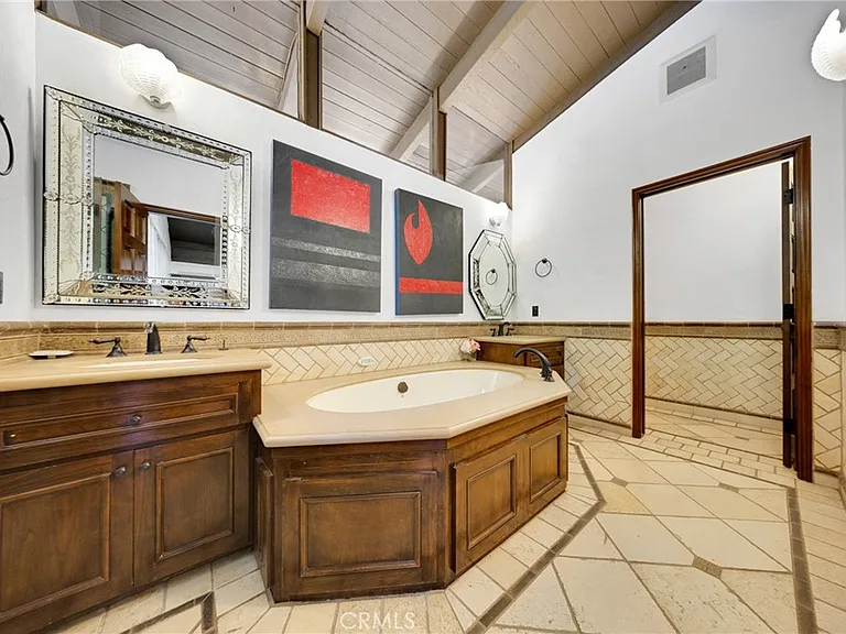 2300 Villa Heights Rd — Photo 34