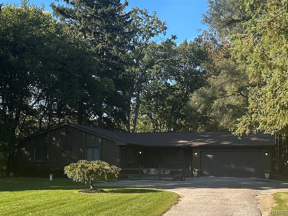 1st image of 6263 Davison Rd