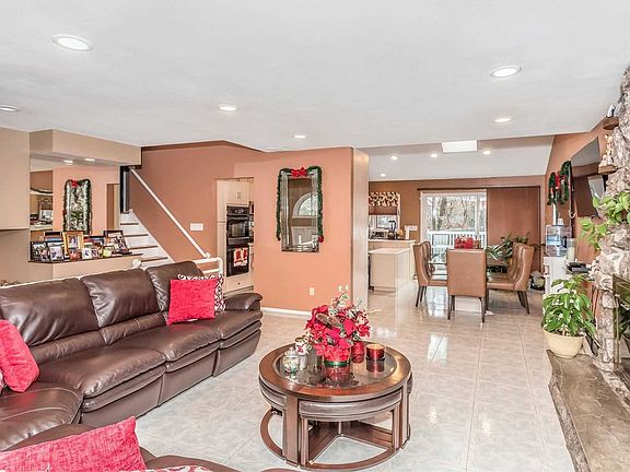 5th image of 931 Wenwood Dr