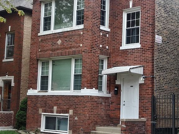 2nd image of 4622 S Homan Ave