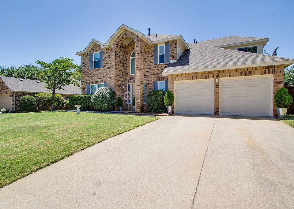 1st image of 5305 Meadow Chase Ln