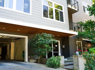 SW 18th Ave, Portland, OR 97201