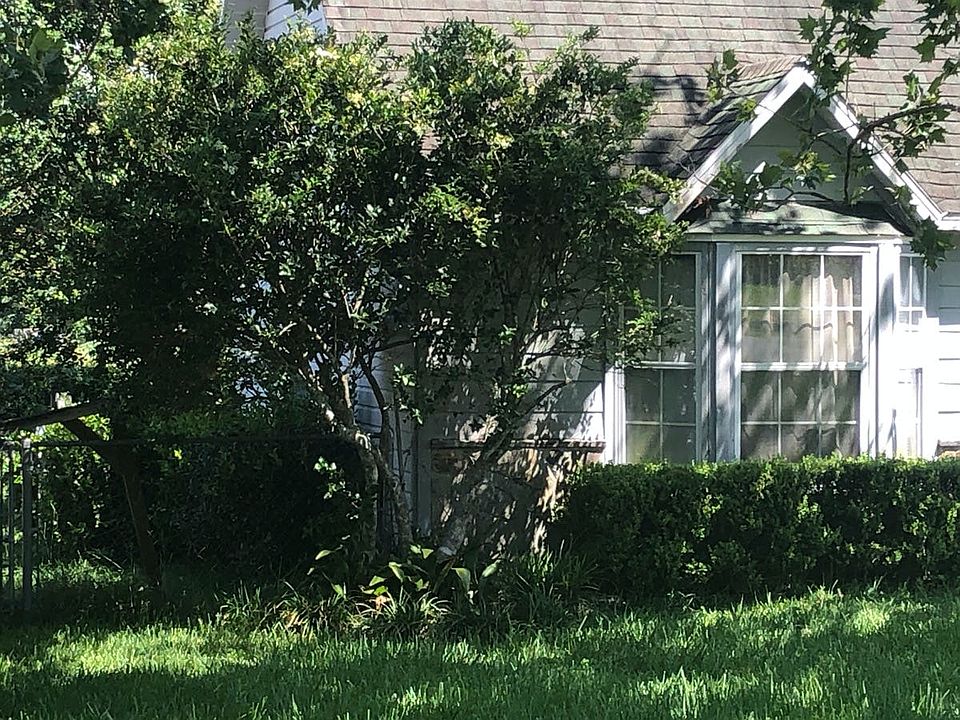 2nd image of 19 Almond Way