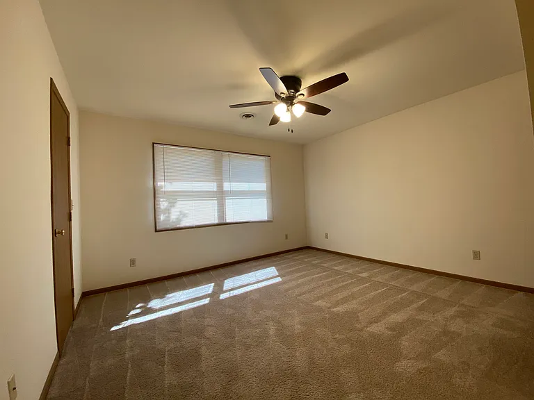 360 W John Casey Ct #4 — Photo 8