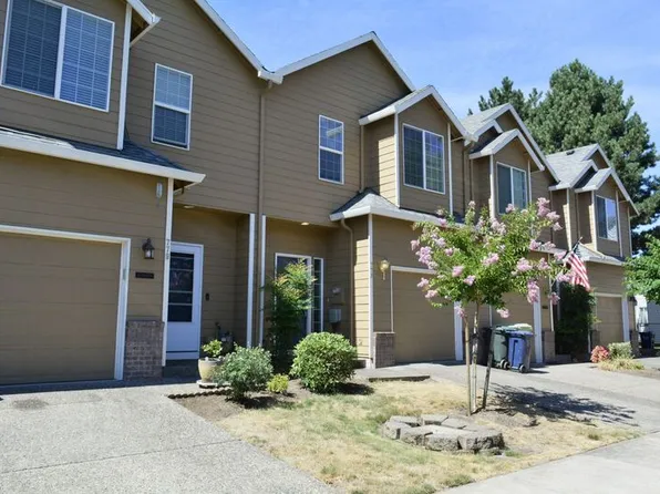 773 SW 198th Pl, Beaverton, OR 97003