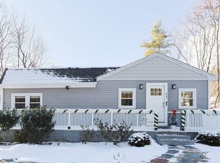 667 South St, Walpole, MA 02081