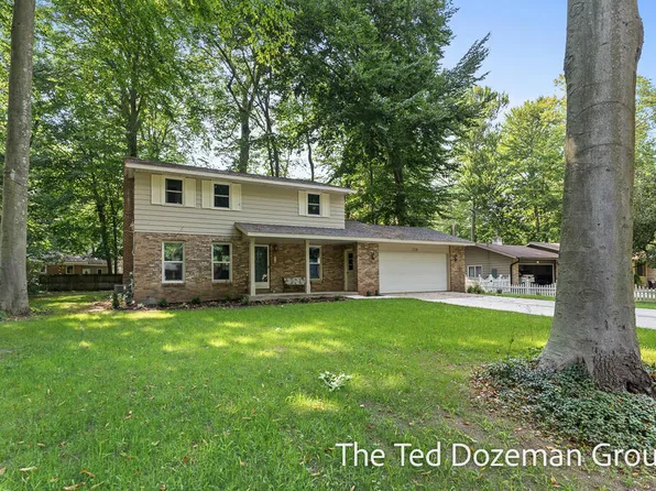 338 Roosevelt Ave, Holland, MI 49424