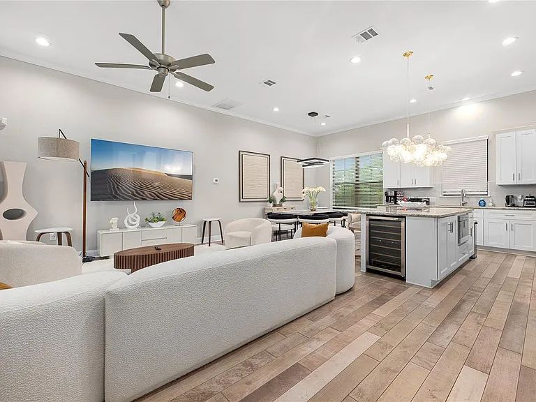 3334 Beverly Forest Dr — Photo 24