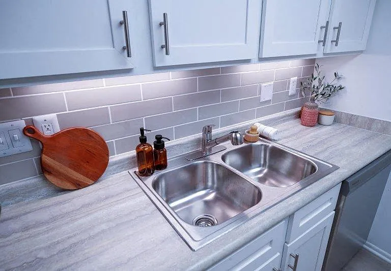 Auburn Townhomes — Photo 5