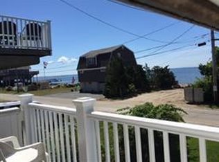 9 Shore Dr, Mattapoisett, MA 02739