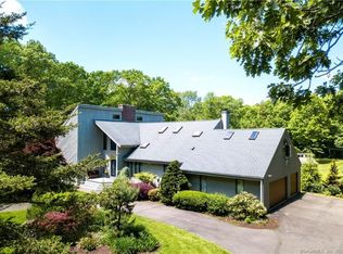14 Fox Rdg, Guilford, CT 06437