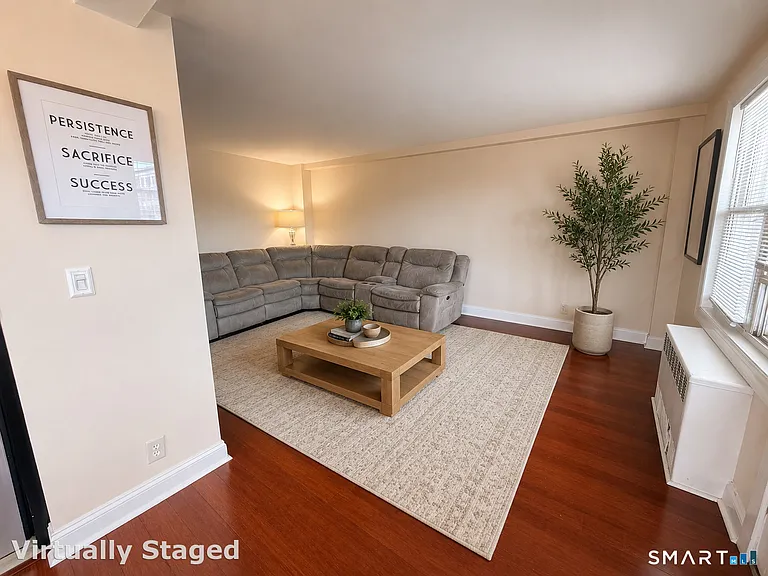 700 Summer St #6C — Photo 5