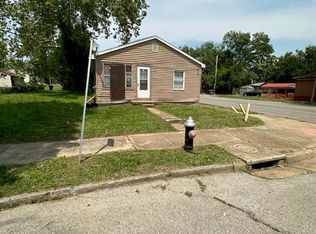 6301 Laura Ave, Saint Louis, MO 63136