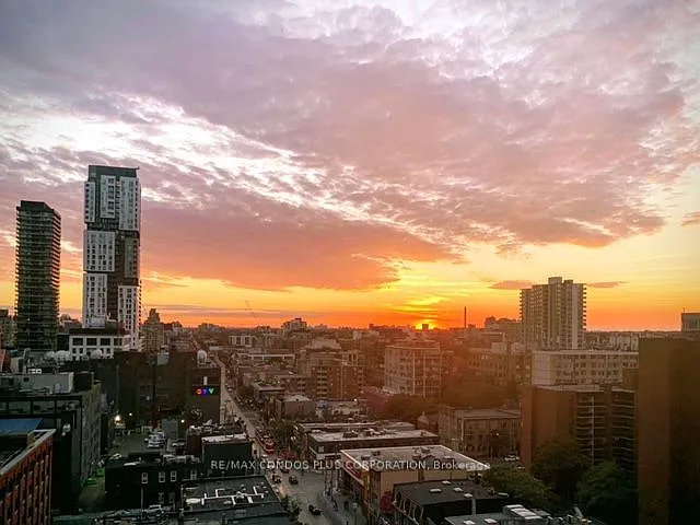 215 Queen St W #1202 — Photo 12