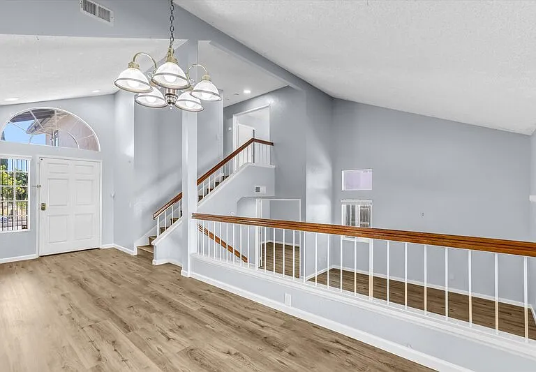 625 Forester Ln — Photo 10