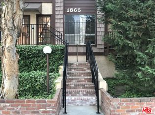 1865 Greenfield Ave APT 102, Los Angeles, CA 90025