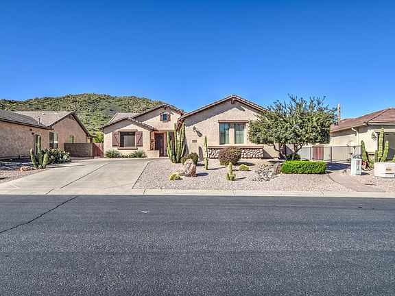 3rd image of 32102 N Larkspur Dr