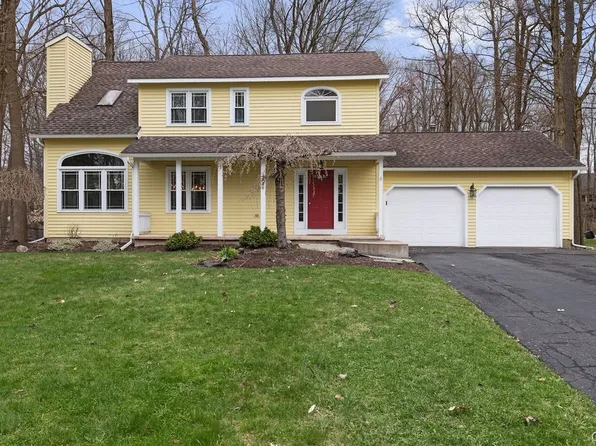 2856 Hiltonwood Rd, Baldwinsville, NY 13027