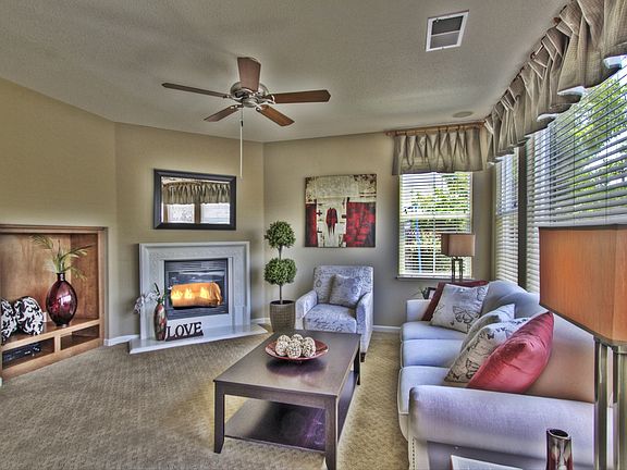 2nd image of 2691 Hutchings Dr